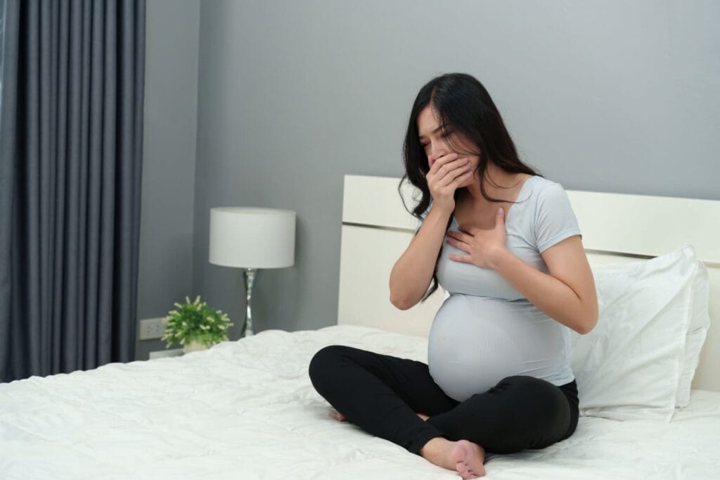 penyebab muntah darah saat hamil