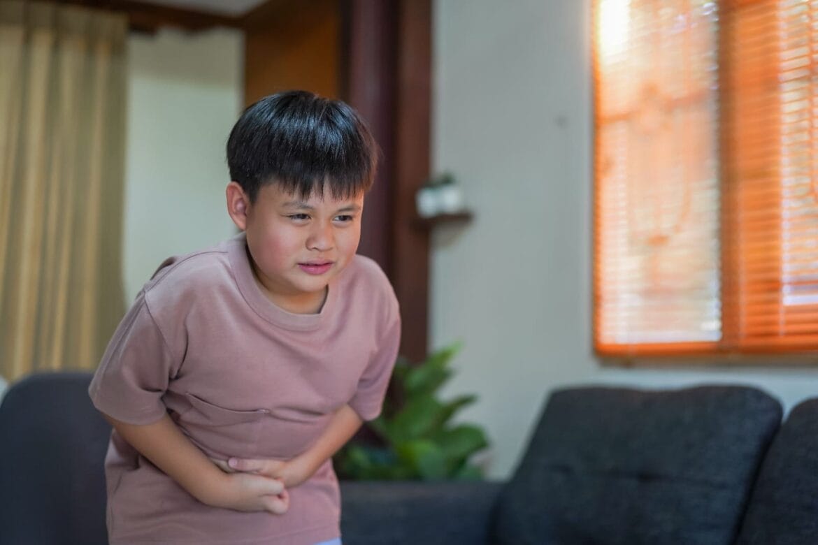 pertolongan pertama anak sakit perut