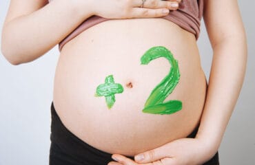 Melahirkan Bayi Kembar