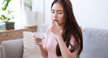 cara minum obat yang benar