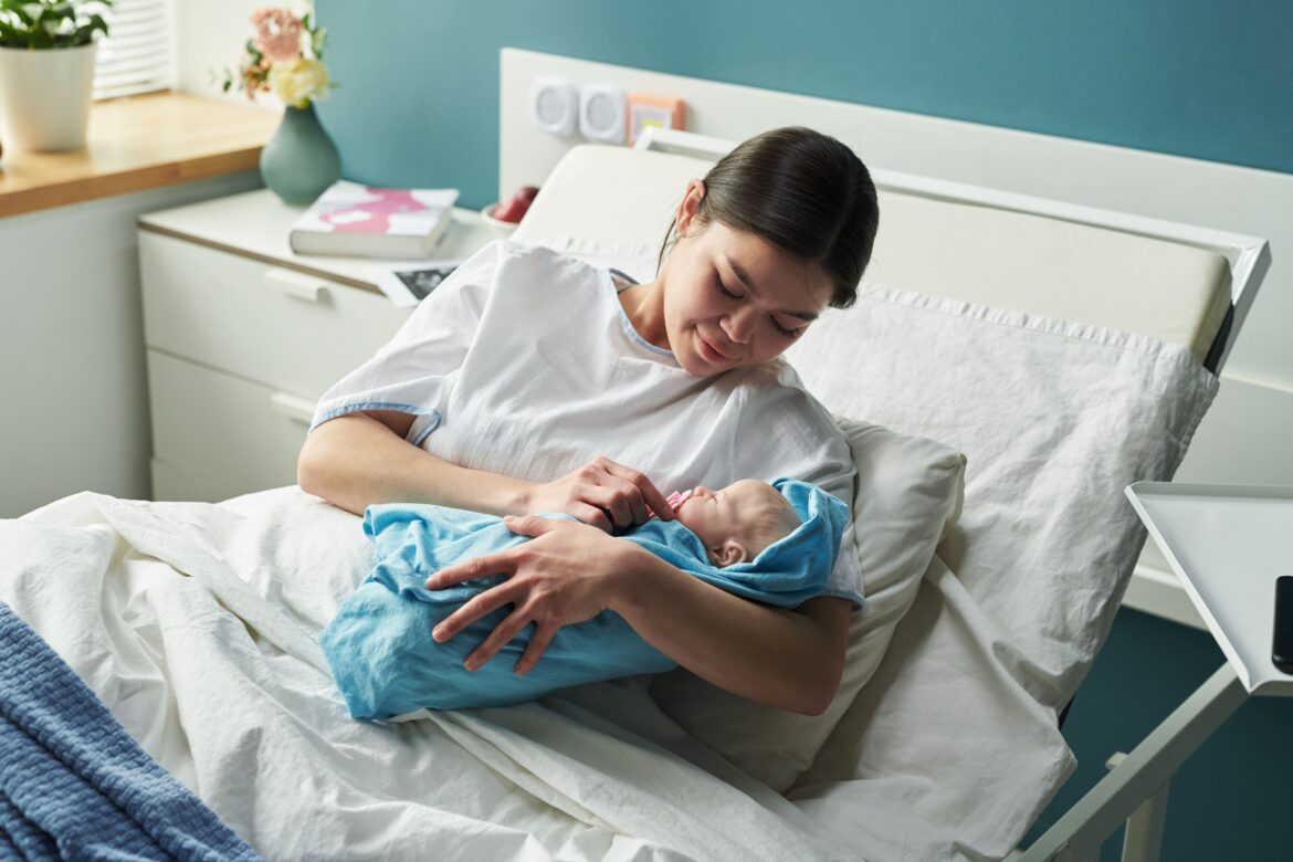 perdarahan postpartum adalah