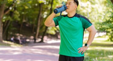 cara menjaga kesehatan saat cuaca panas